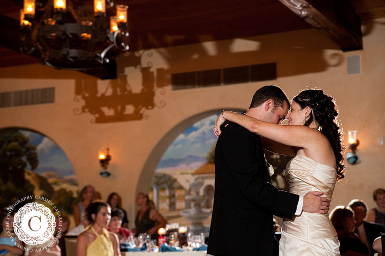 Sacramento Wedding Photographer photographs a ceremony at Catta Verdera