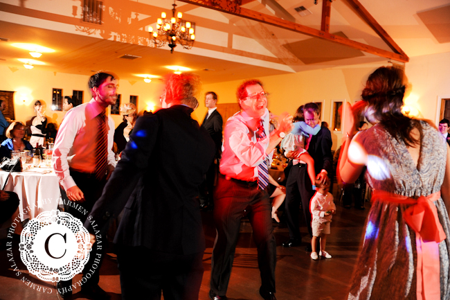 photo of dancing by a sacramento wedding photographer photo of dancing by a sacramento wedding photographer