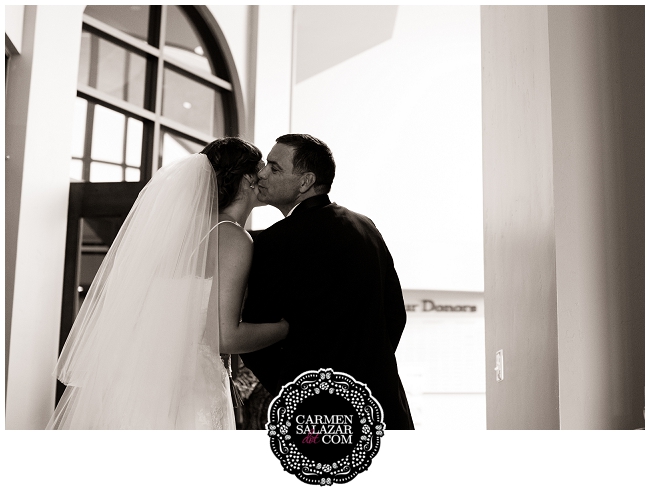 Sweet father and bride candid photos