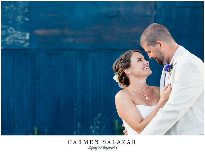 colorful bride and groom photo at a Sacramento Outdoor Wedding