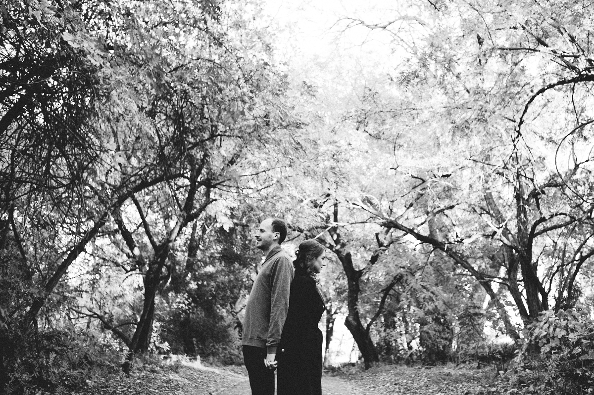 Sacramento fall American River engagement session