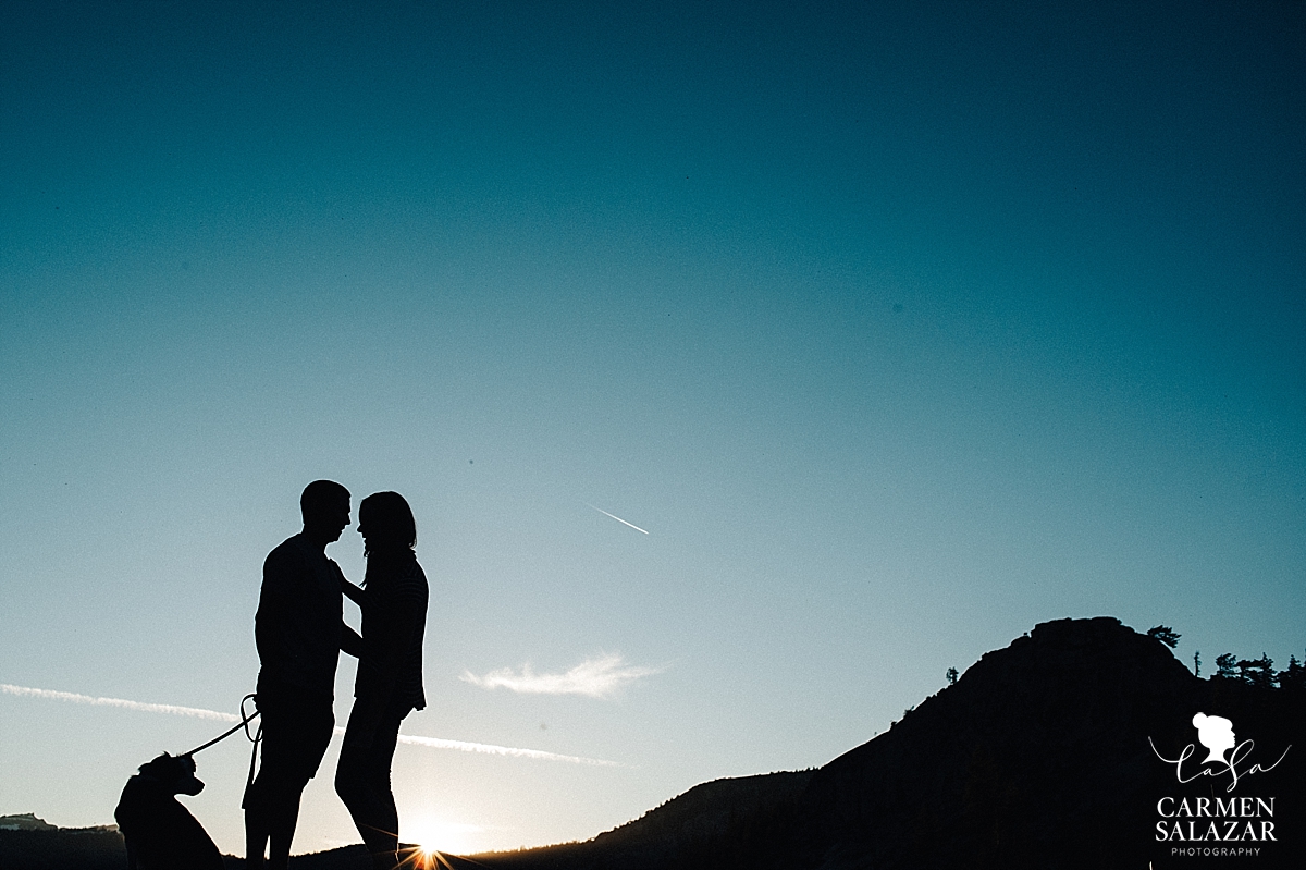 Romantic Lake Tahoe engagement silhouette - Carmen Salazar Romantic Lake Tahoe engagement silhouette - Carmen Salazar