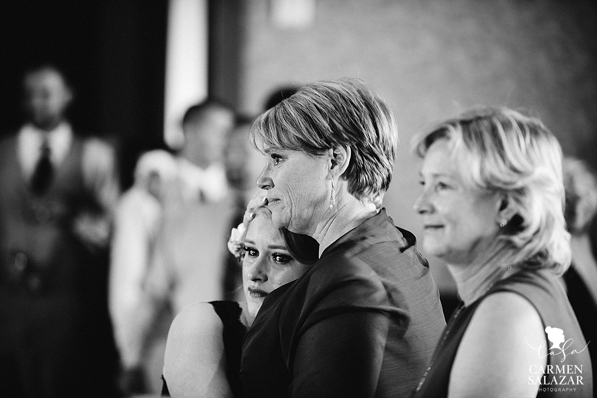Emotional family of the bride and groom - Carmen Salazar Emotional family of the bride and groom - Carmen Salazar
