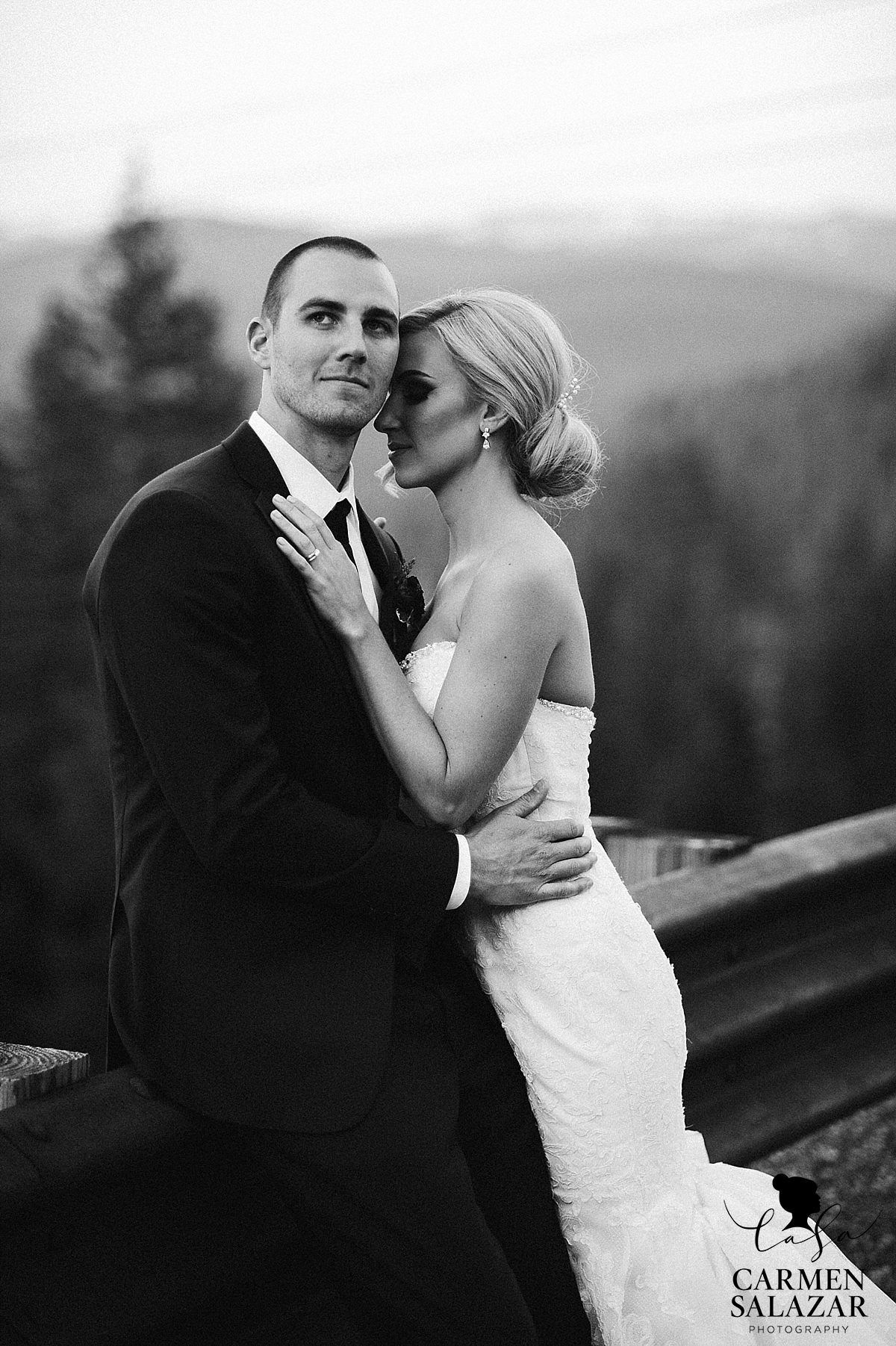 Gorgeous Tahoe destination wedding portraits - Carmen Salazar Gorgeous Tahoe destination wedding portraits - Carmen Salazar