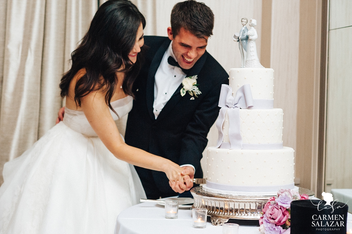 Classic style cake at Westin San Jose Ballroom - Carmen Salazar Classic style cake at Westin San Jose Ballroom - Carmen Salazar