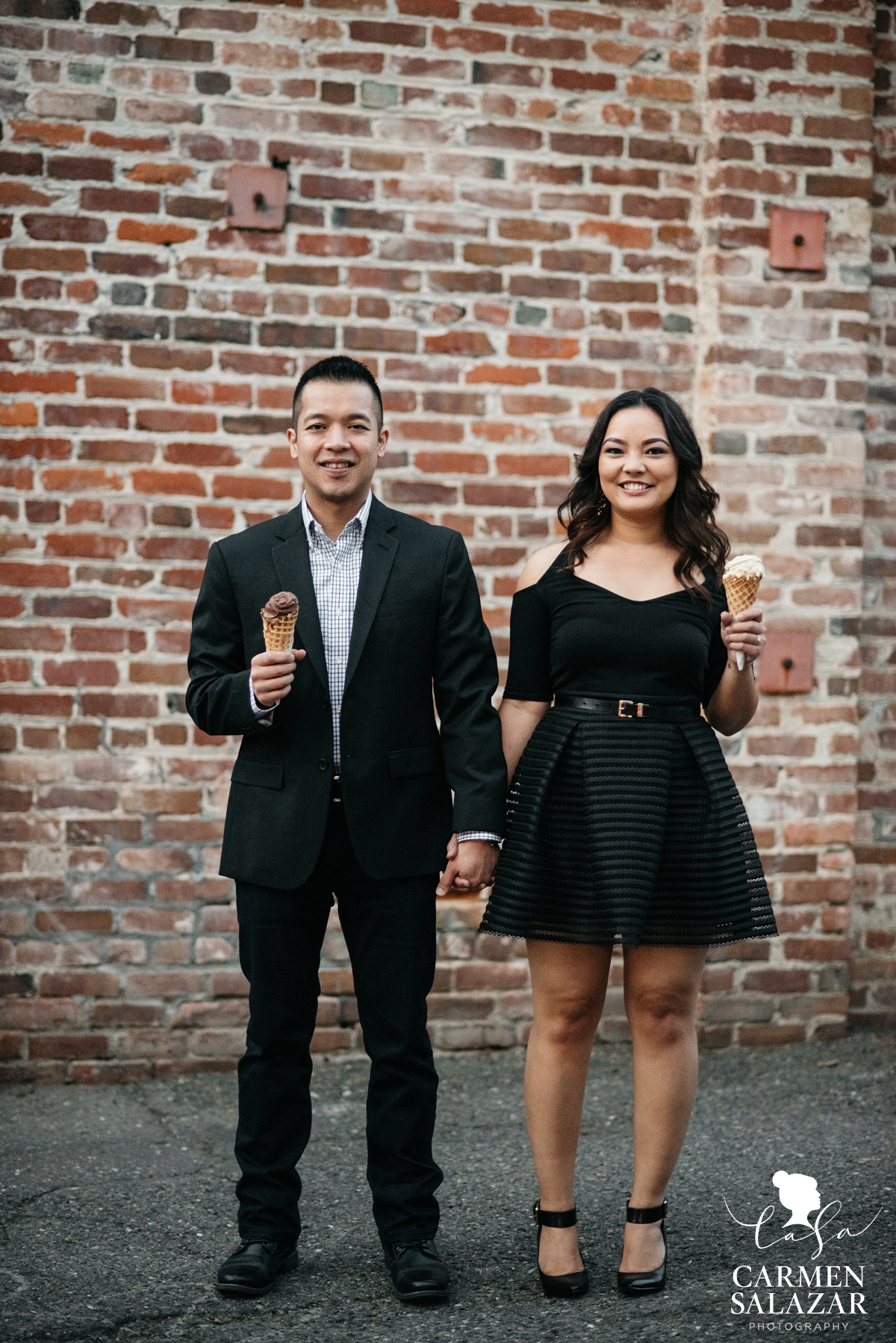 Gelato engagement session in Sacramento - Carmen Salazar Gelato engagement session in Sacramento - Carmen Salazar