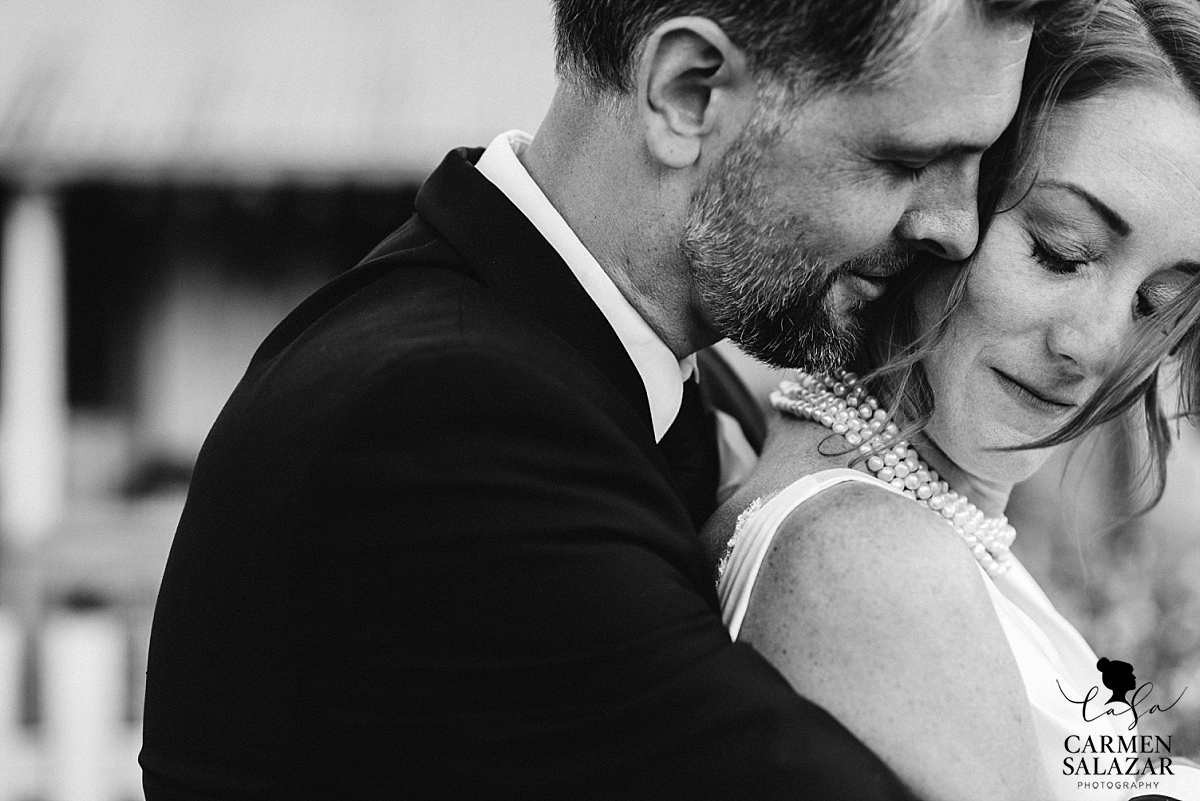 Intimate wedding portrait photography - Carmen Salazar